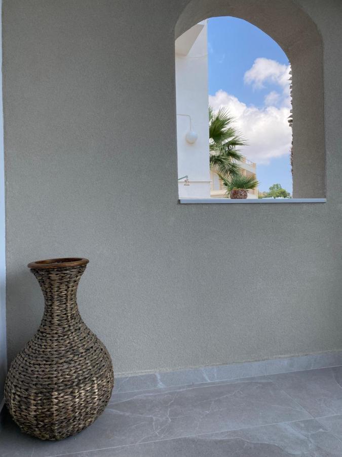 Beautiful House In Front Of The Sea Gazi Exterior foto