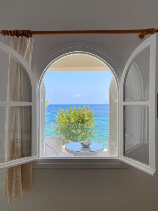 Beautiful House In Front Of The Sea Gazi Exterior foto